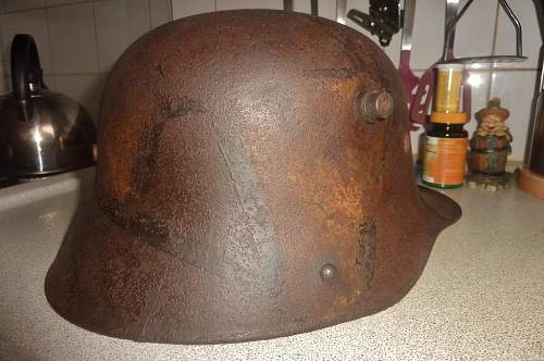 m16 helmet strange lug size?