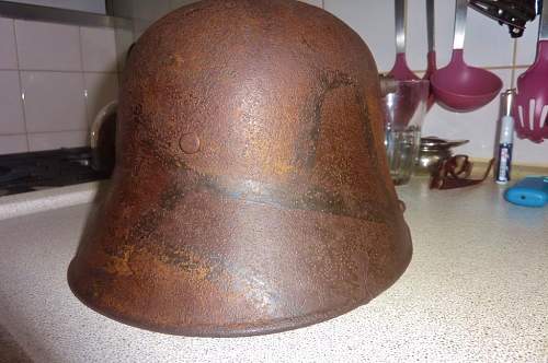 m16 helmet strange lug size?