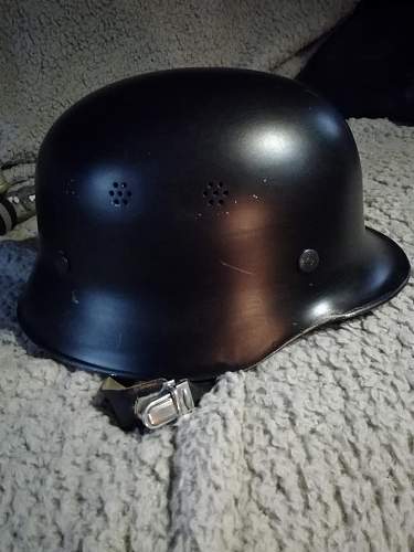 Helmet no idea about this / Genuine or Fake?.
