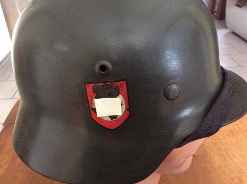 Polizei Stahlhelm original?