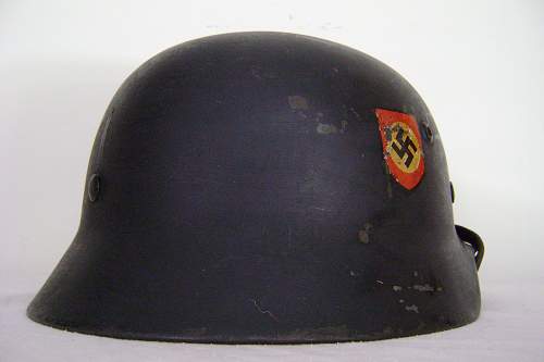 M35 SE66 Double Decal Police Reissue Helmet - Lot # 3873 - Set Back Police Decals