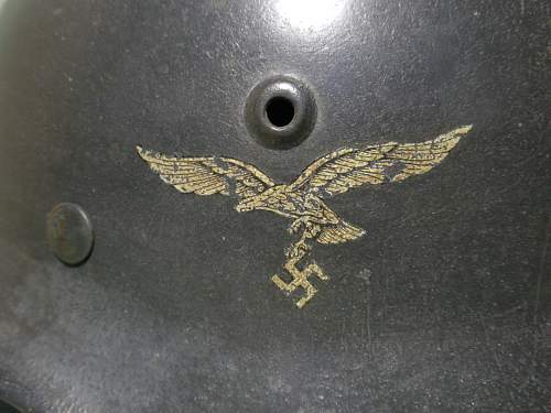 What does this luftwaffe decal mean?