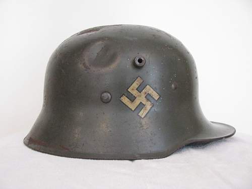 Transitional austrian wehrmacht m16 stahlhelm  single decal helmet