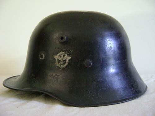 Transitional austrian wehrmacht m16 stahlhelm  single decal helmet