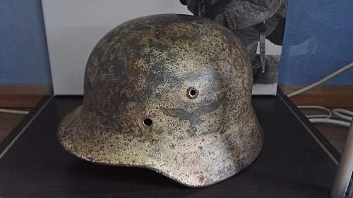 Helmet liner spilt pins - original?