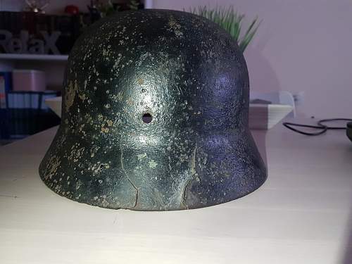 I can´t identify this helmet paint