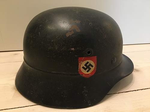 M40 helmet with decals