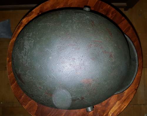 Strange Austrian m-17 helmet