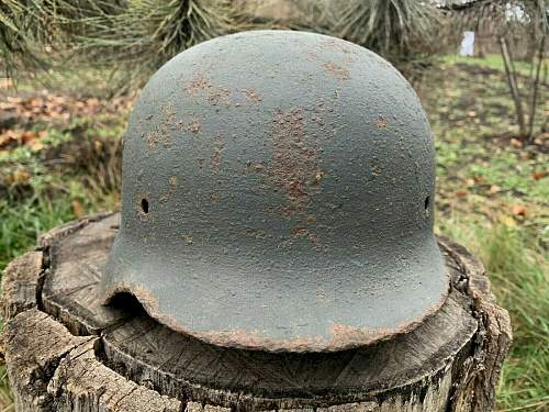 M35 overpainted helmet from Ukraine. Liberate decals or not?