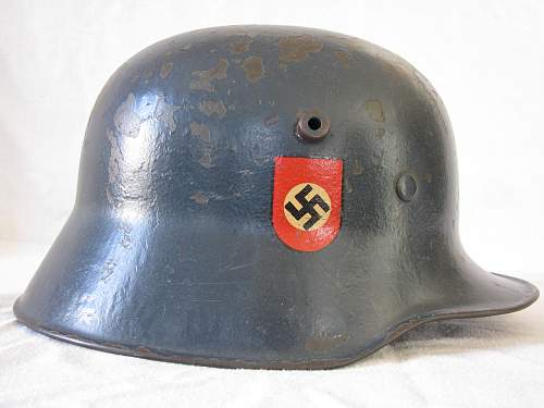 Bahnschutz helmet