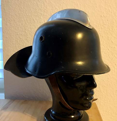 unknown helmet