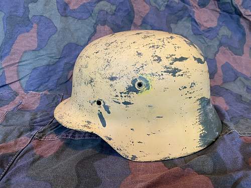 Identifying postwar repainted M40 helmet