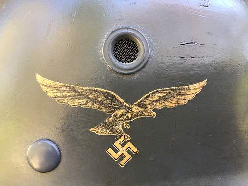 German civic helmet vulcanised fiber in stead of light metal ?