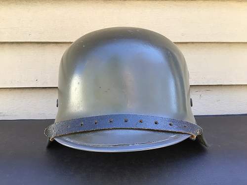 German civic helmet vulcanised fiber in stead of light metal ?