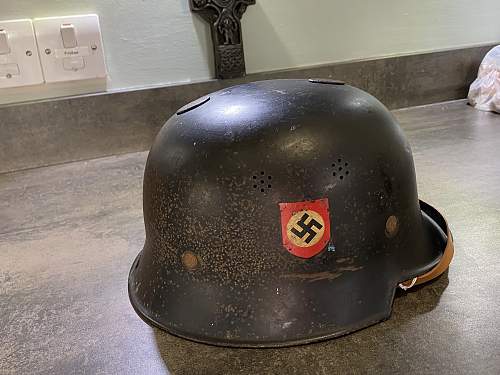 Fire/Police/Defence Helmet - original??