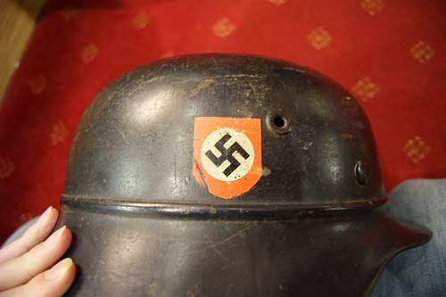 Beaded M1940 Luftschutzpolizei helmet