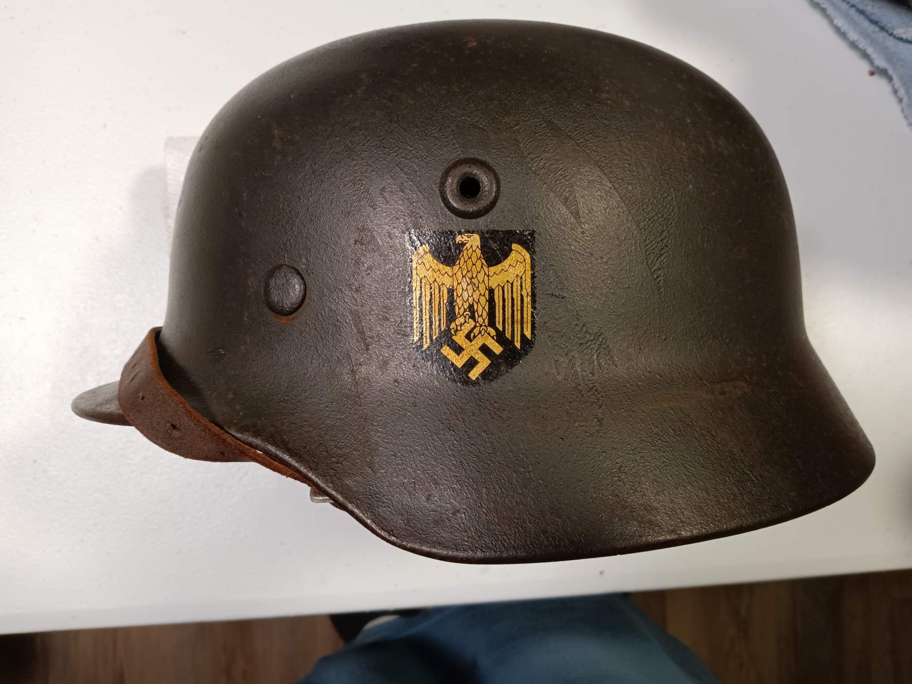 WW2 German, Soviet, Allied militaria, uniforms, awards, weapons history.  War relics forum