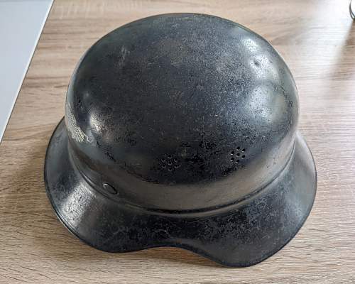 Luftschutz Home Front Helmet?