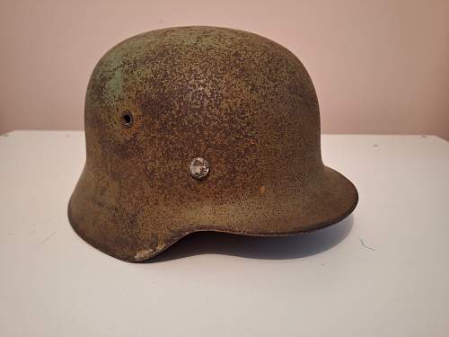 Help identifying a German WW2 helmet