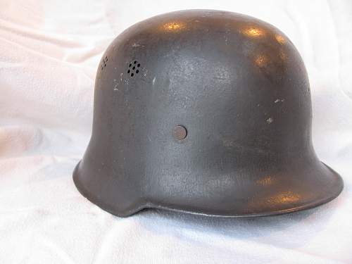 M34 DRK helmets.