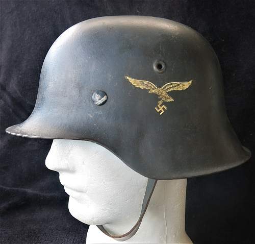 Luftwaffe M42 single decal helmet