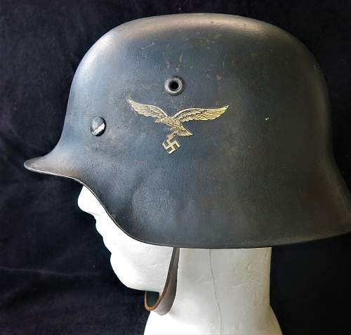 Luftwaffe M42 single decal helmet