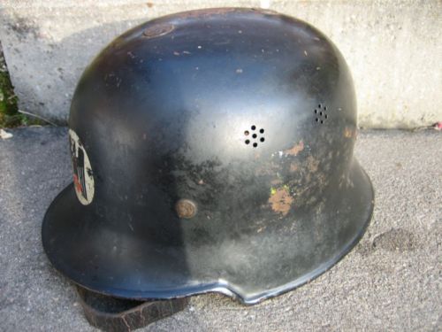 German Medic Helmet M34  Fake or not?