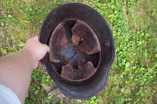 Need help identifying this German helmet