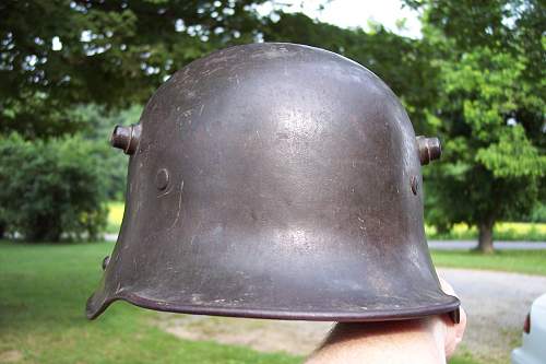 Need help identifying this German helmet