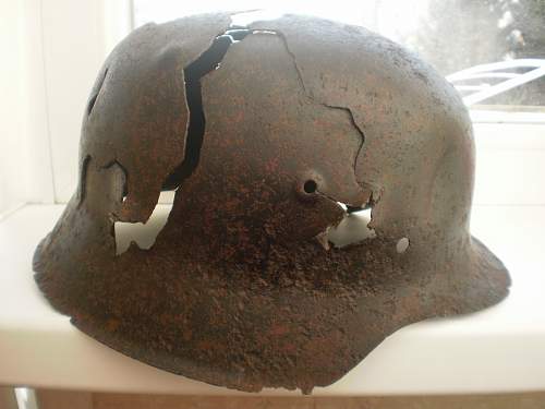 2  helmets to identify original or fake?