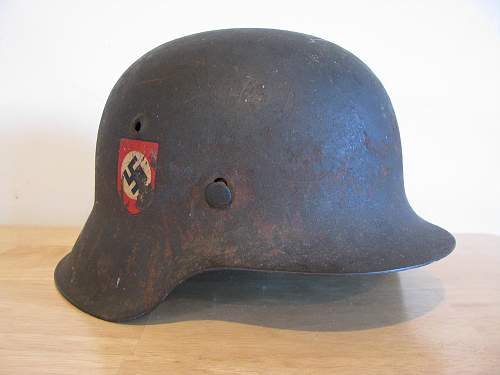 DD M42 Combat Police Helmet - HKP 64-Lot # 3609- Unbordered Police Adler