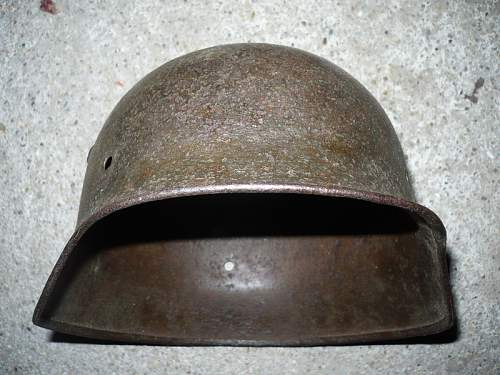 M42 Heer Helmet Question