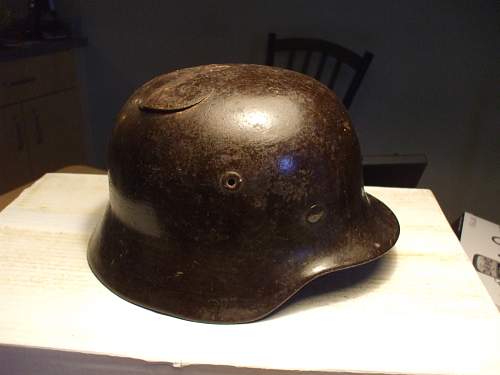 Bought WWII German helmet - help me ID