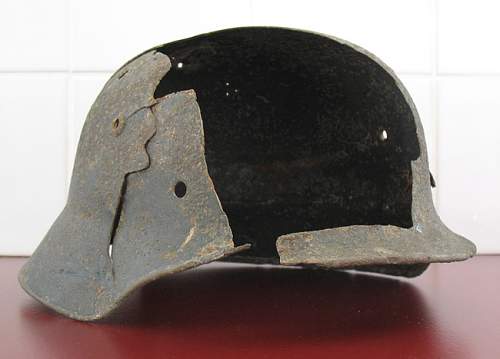 Battle Damaged M35 Heer