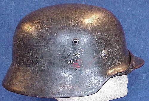 Luftwaffe m35 double decal helmet help