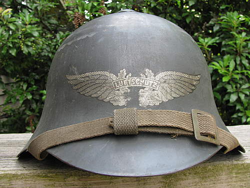 SSH 36 Captured/Reissued Luftschutz helmet