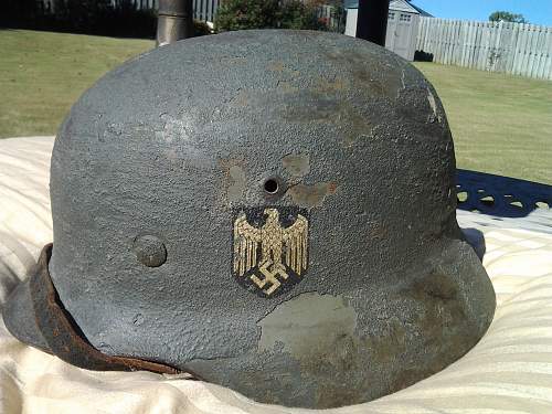 Is this a KM decal? German wwii m-35 with zimmerit paste?