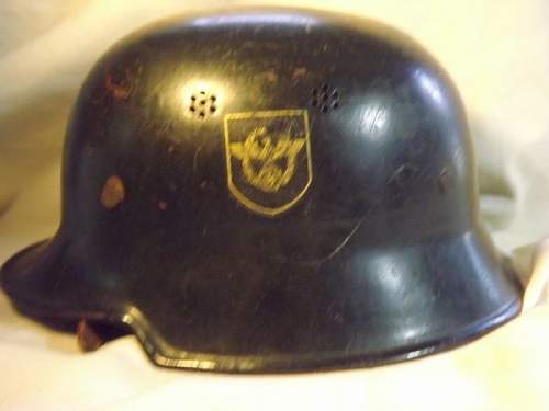 M34 police helmet?