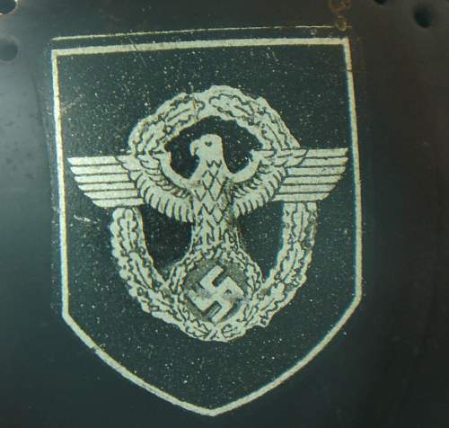 DD help please.  M34 Police stahlhelm?