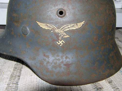 M35 DD Luftwaffe helmet SE62 Lot 3884 for review please