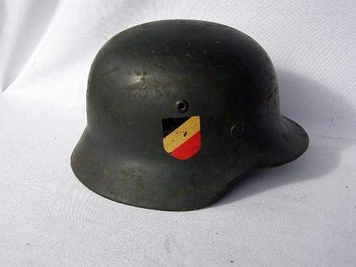 M35 DD Luftwaffe helmet SE62 Lot 3884 for review please