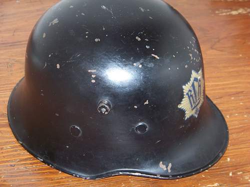 RLB droopbill helmet
