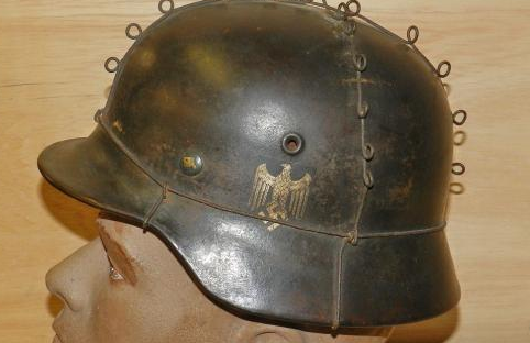 Comedy M40 helmet, seller at it again!