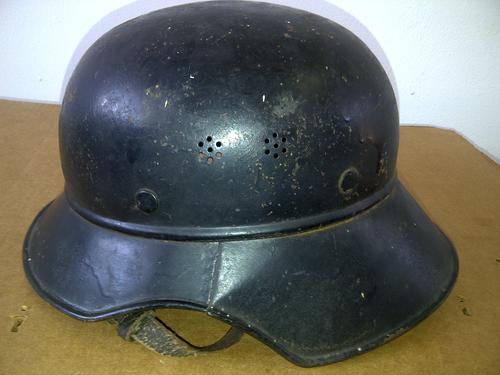 Ww2 german luftshutz beaded m38 &quot; gladiator&quot; helmet 100% original!!!!