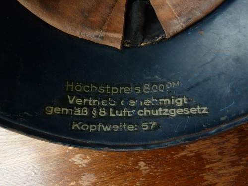 Luftschutz Helmet ?