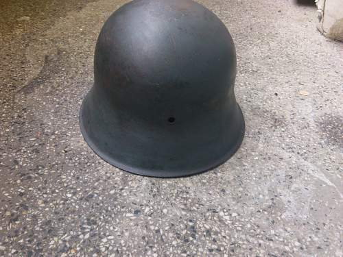 First M42 stahlhelm