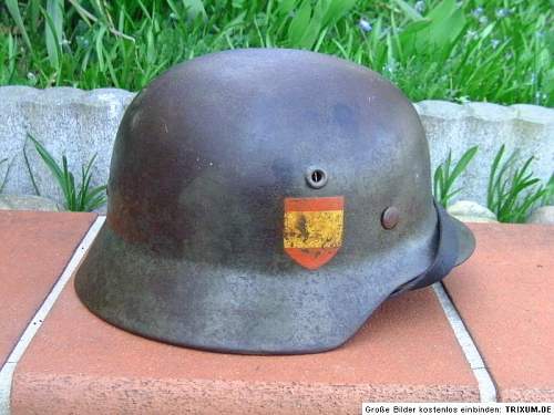 Spanish 250th Blue division helmet??