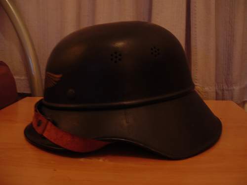 Luftschutz helmet *with pictures*