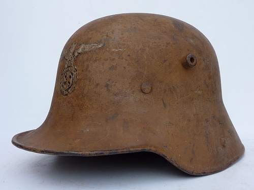 Early SA M17 helmet