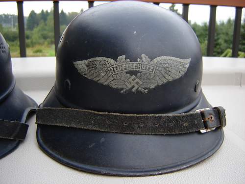 Luftschutz Helmet